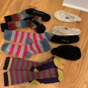 5-Pairs Women’s Sz Medium Socks, Smartwool & Darn Tough